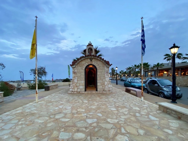 How to get from Heraklion Airport to Analipsi? Taxi, Bus & Car Rental