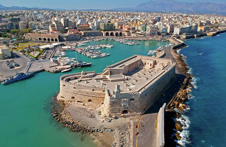 Taxi nach Heraklion Hafen